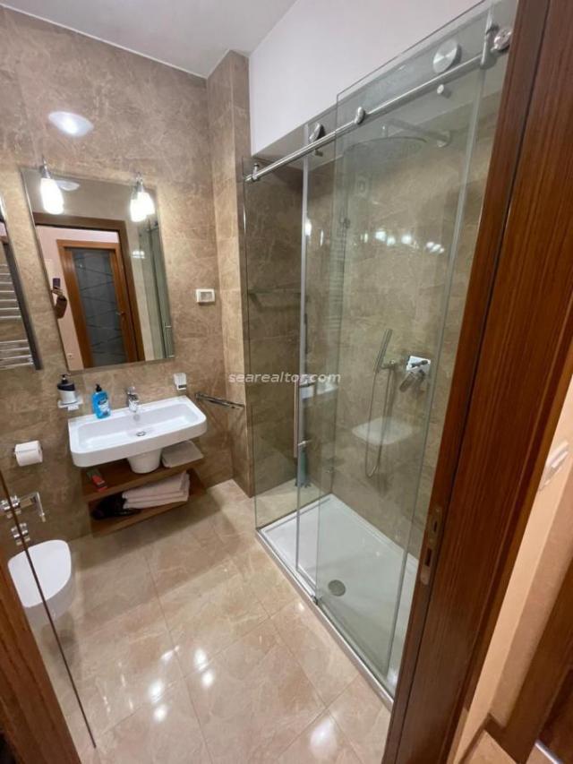 One bedroom apartment 58m2 for rent - Center Podgorica