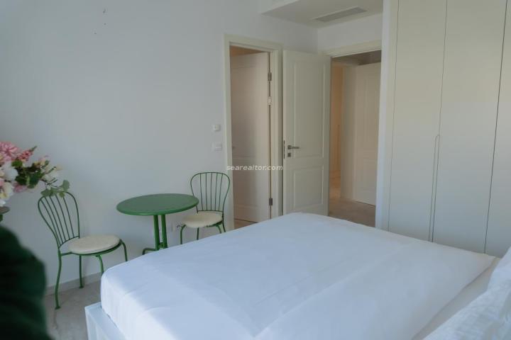 Luxurious apartment in Luštica Bay with pool and sea view