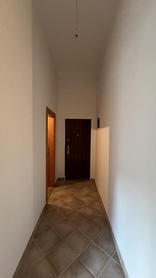 New 79 m2 Apartment in Lastva Grbaljska, Top Floor with High Ceilings, Terrace and Parking