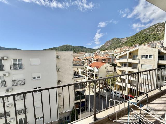 One-Bedroom Apartment for Sale in Budva, Podkošljun, Sea View