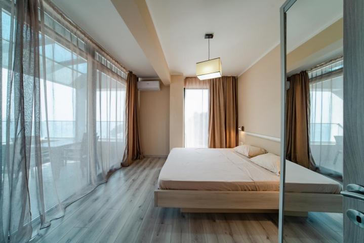 Penthouse Apartment for Sale, 127 m2 + 130 m2 Terrace, Bečići, Sea View, Garage, Rooftop Access