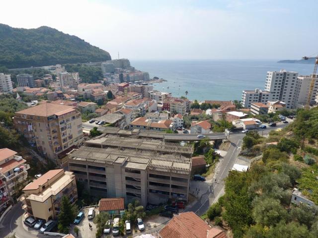 Urbanized Land for Sale, 765 m2, Bečići, Sea View, Residential Building Permit (2,000+ m2)