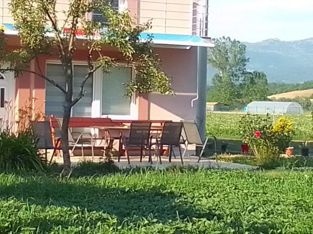 Two-Storey House of 140m2 for Sale in Miločani, Nikšić
