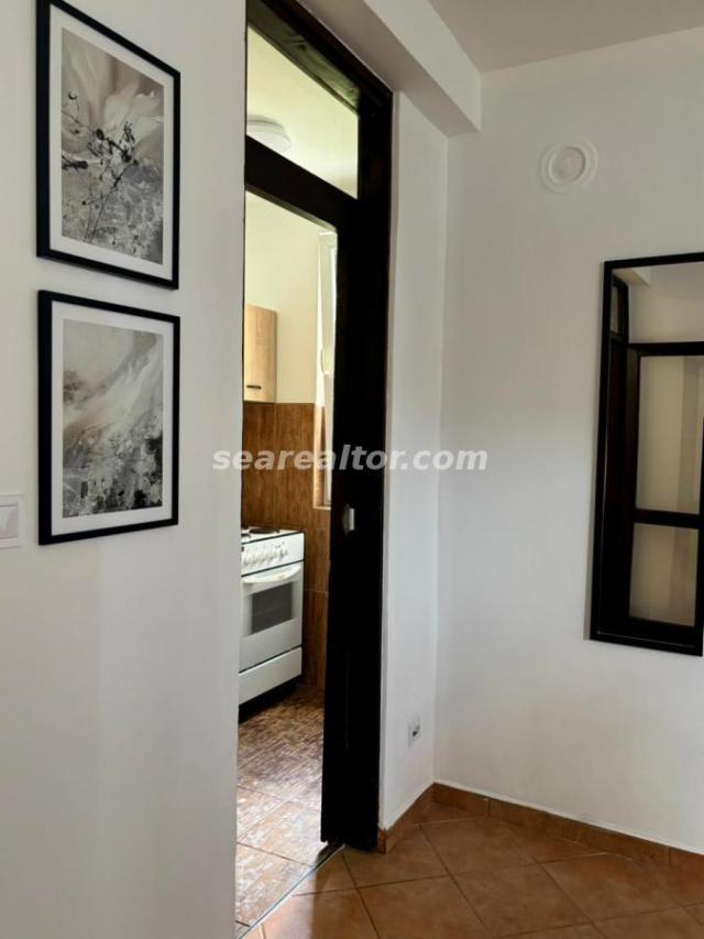 One-bedroom Apartment for Rent with Sea View in Risan