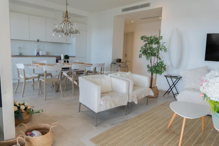 Luxurious apartment in Luštica Bay with pool and sea view