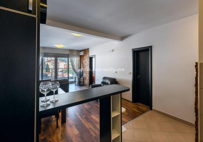 One-room appartment 53 m2 for sale in Budva, 100 m away from the sea