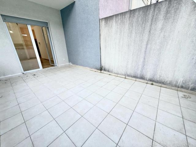 One-Bedroom Apartment in a New Building in Budva, Near the City Center – Large Terrace, New Construc
