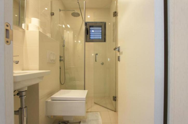Luxury 2-bedroom apartment with a sea view in Budva for sale