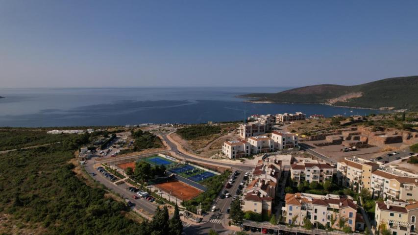 Two-Bedroom Apartment 98m² in Luštica Bay – Centrale, Tivat