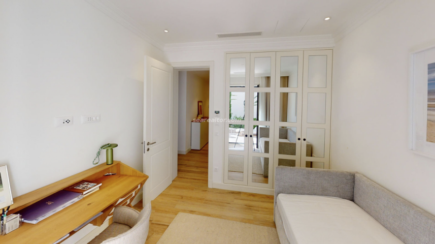 Luxurious two-bedroom apartment 105m2 with sea view - Luštica Bay