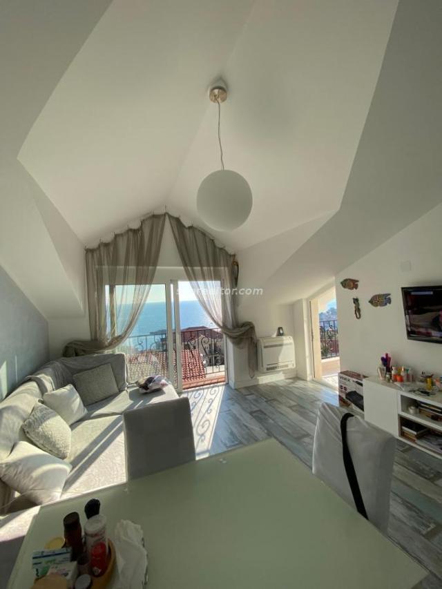 Penthouse in Sveti Stefan with sea view