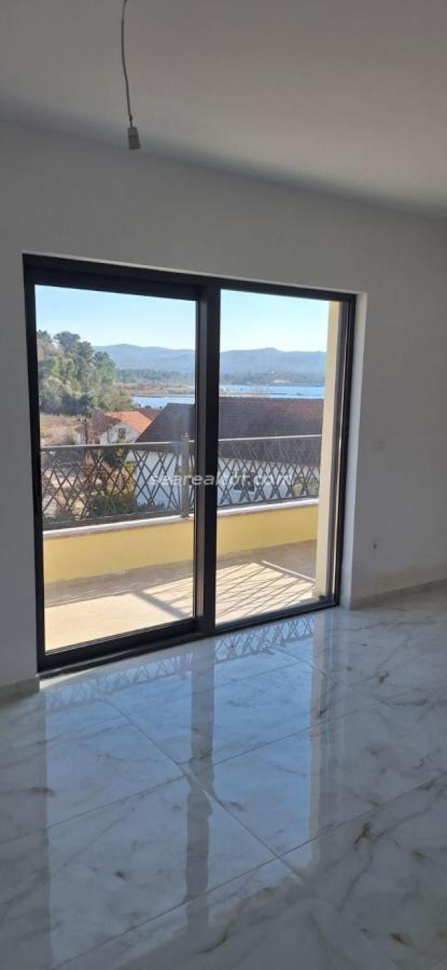 For Sale: One-Bedroom Apartment with Sea View – Tivat