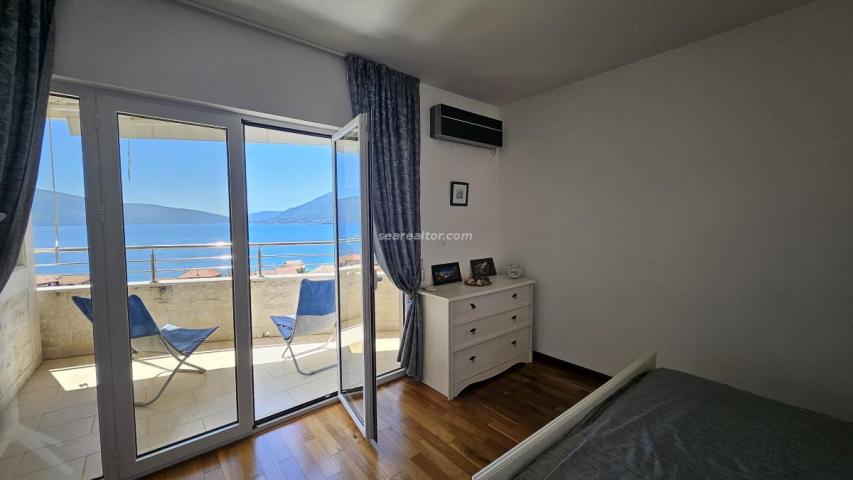 Geräumige Zweizimmerwohnung (90 m²) mit Meerblick - Donja Lastva, Tivat