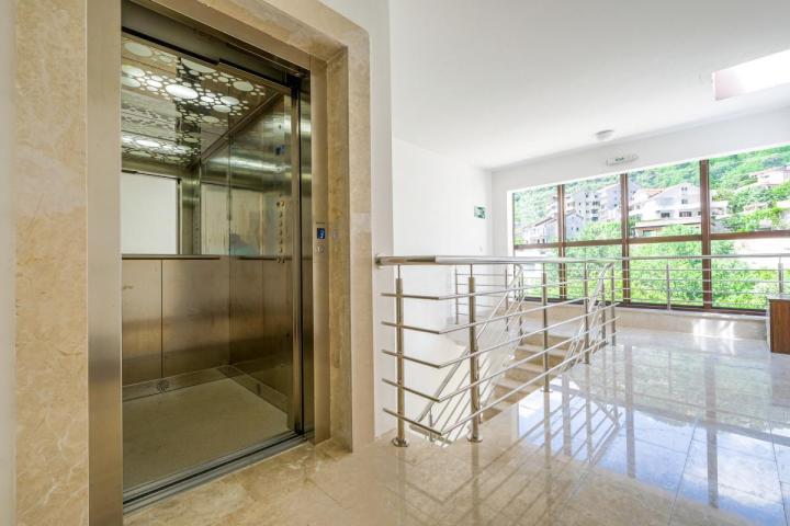 Bright apartment with panoramic view of Budva — 65 m2 comfort and space