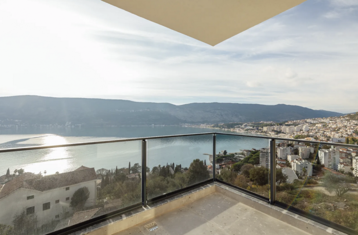 Apartment for sale with sea view - Herceg Novi, Topla