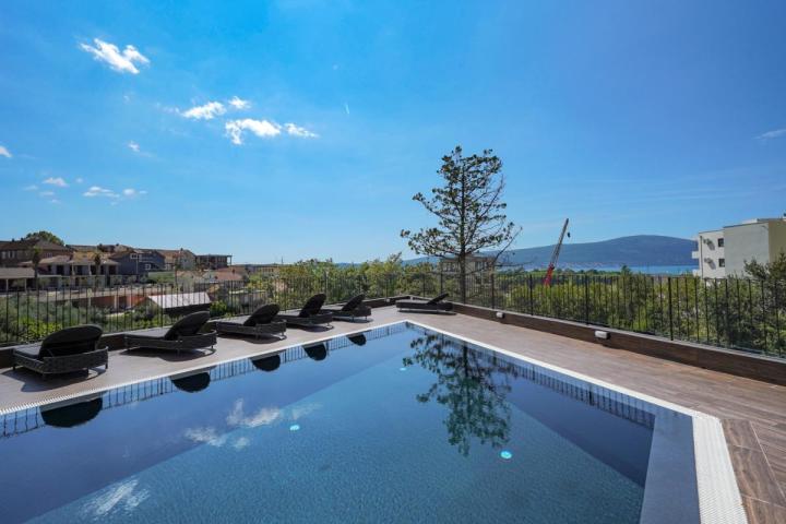 For sale: New two-bedroom apartment with sea view