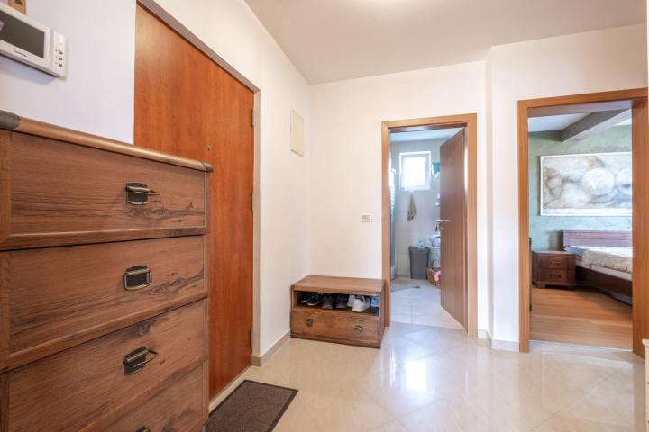 Comfortable 2 bedroom apartment with sea view in Lazi area, Budva