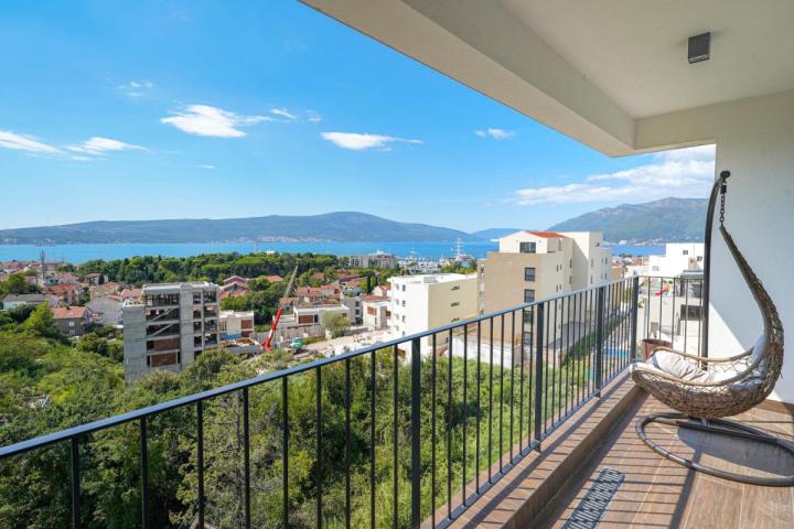 For sale: New two-bedroom apartment with sea view