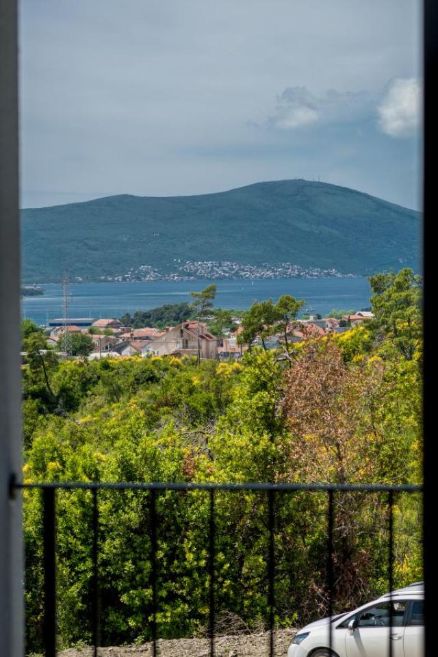 Luxury villa with pool and sea view, Tivat