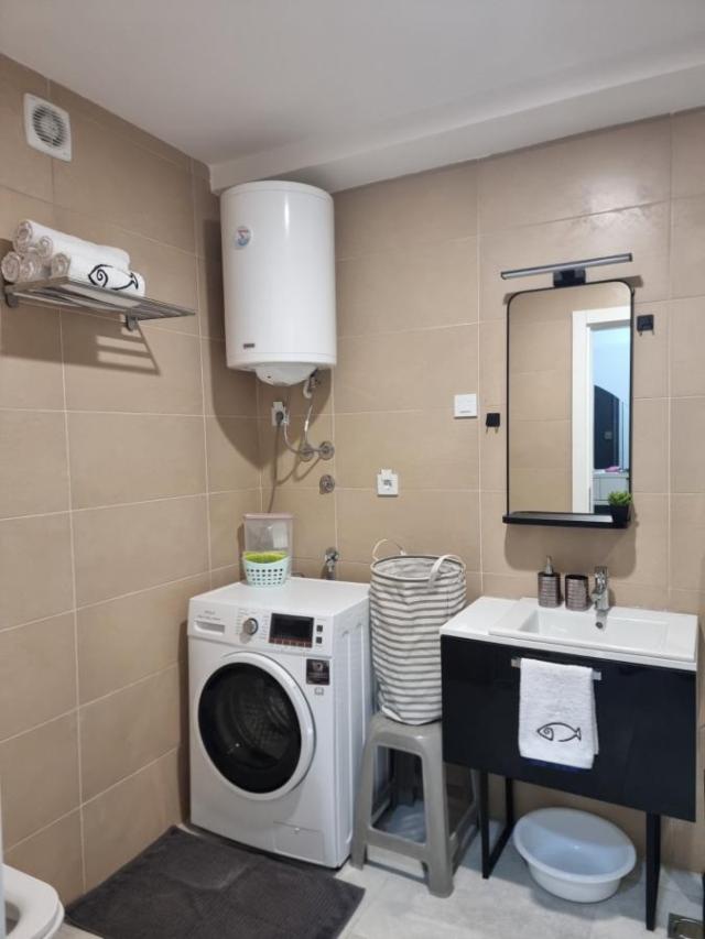 For rent: One-bedroom apartment 46 m2, Tivat