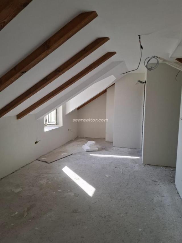 Authentic Stone House 138 m² on a 566 m² Plot – Zagora, Kotor