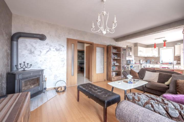 Comfortable 2 bedroom apartment with sea view in Lazi area, Budva