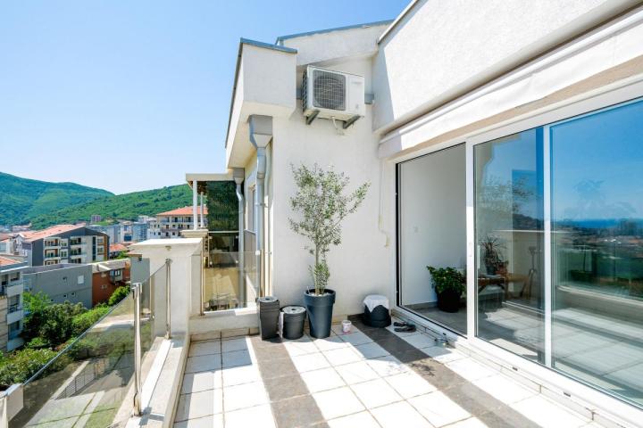 Bright apartment with panoramic view of Budva — 65 m2 comfort and space