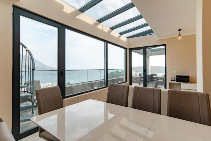 Penthouse Apartment for Sale, 127 m2 + 130 m2 Terrace, Bečići, Sea View, Garage, Rooftop Access