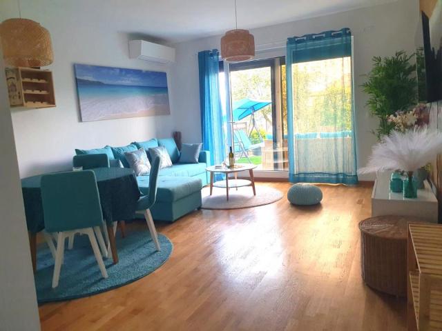 Modern One-Bedroom Apartment with Sea View in Tivat, Just 50m from the Sea