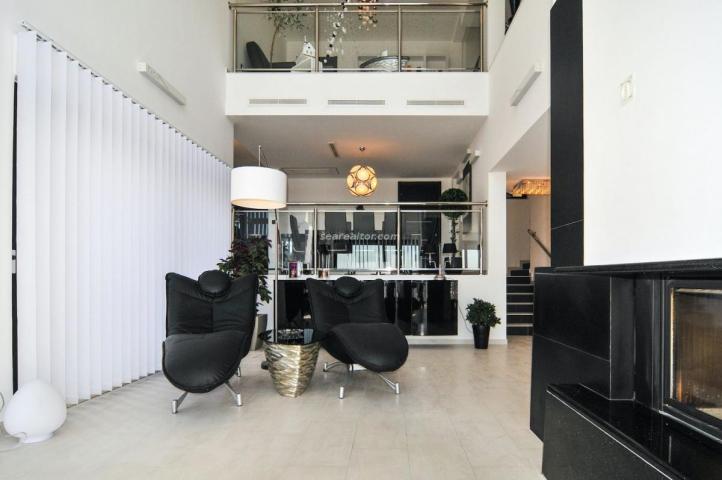 Luxury Villa with Pool, Guest Apartment & Additional Land – Tivat