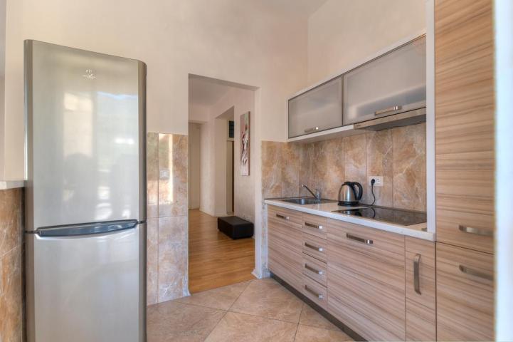 Three-Bedroom Apartment 189m2 for Sale, Sea View, Budva