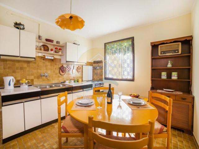 House for sale in Kotor