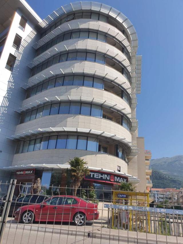 Three-Bedroom Apartment for Sale, 112 m2, Budva, Luxury Furnished