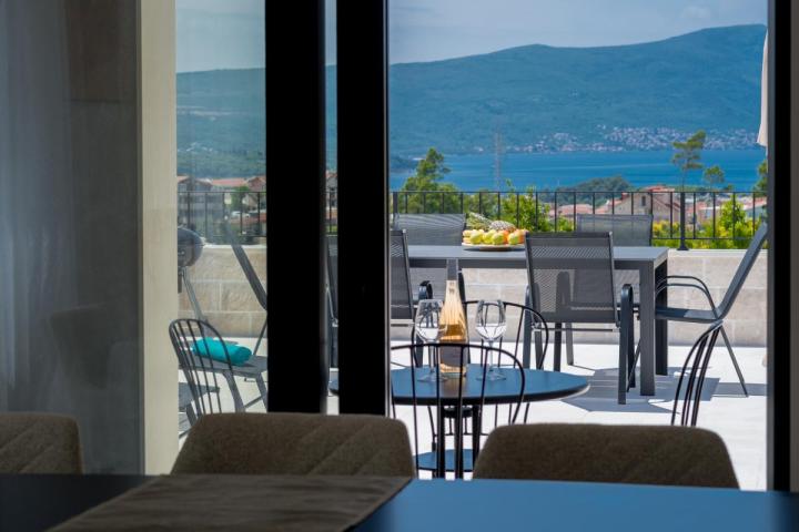 Luxury villa with pool and sea view, Tivat