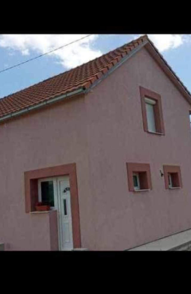 Two-Storey House of 140m2 for Sale in Miločani, Nikšić