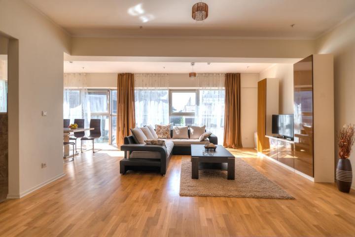 Three-Bedroom Apartment 125m2 for Sale, Sea View, Budva