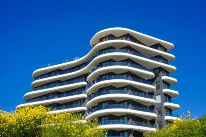 Modern Apartment in Bečići with Sea View – 190 m²