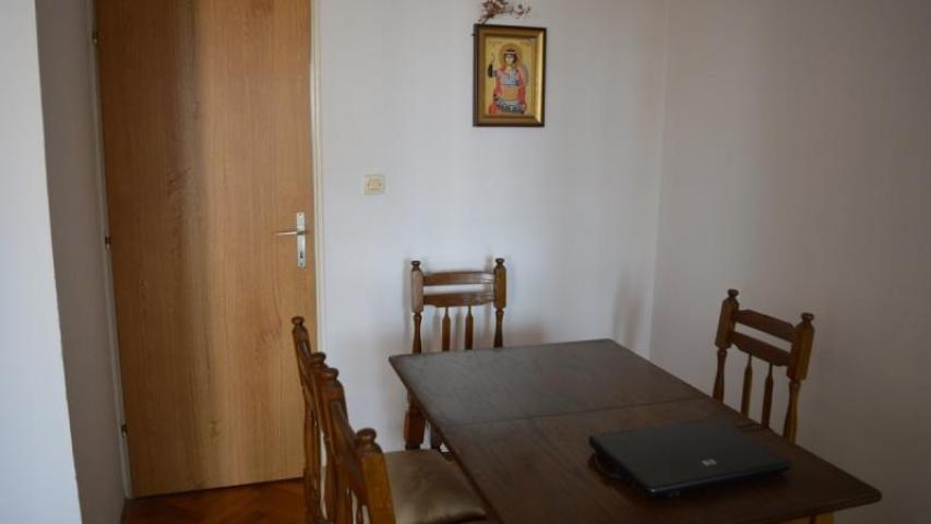 Three bedroom apartment in downtown Bar for sale, a few minutes away from the city beach. 