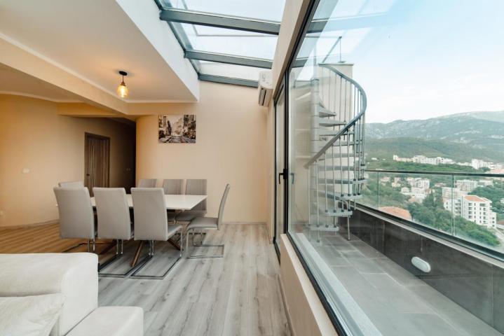Penthouse Apartment for Sale, 127 m2 + 130 m2 Terrace, Bečići, Sea View, Garage, Rooftop Access
