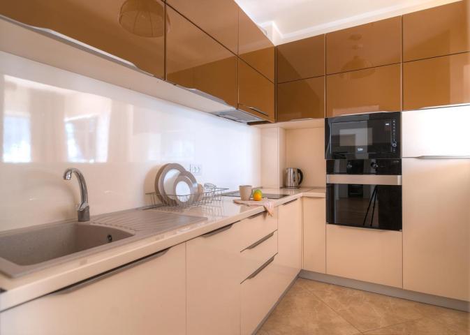Three-Bedroom Apartment 125m2 for Sale, Sea View, Budva