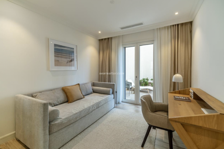 Luxurious two-bedroom apartment 105m2 with sea view - Luštica Bay