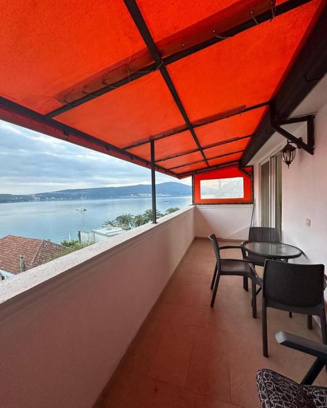 One-Bedroom Apartment for Rent, 45 m2, Tivat Center, Sea View, Private Parking