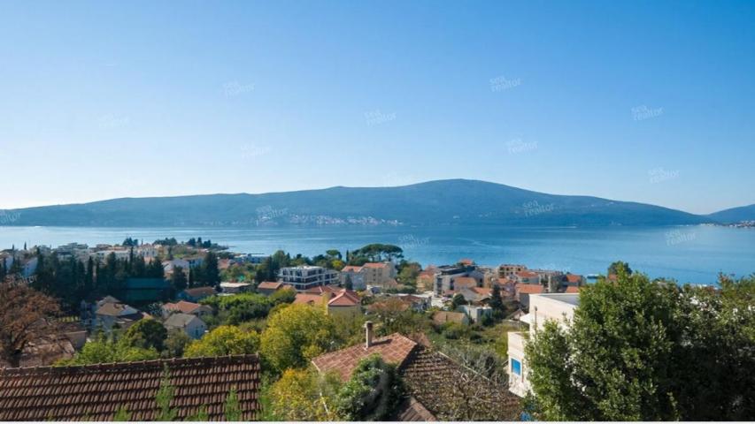 Exclusive duplex with pool and sea view - Tivat