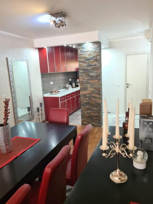Beautiful three-room apartment in Budva