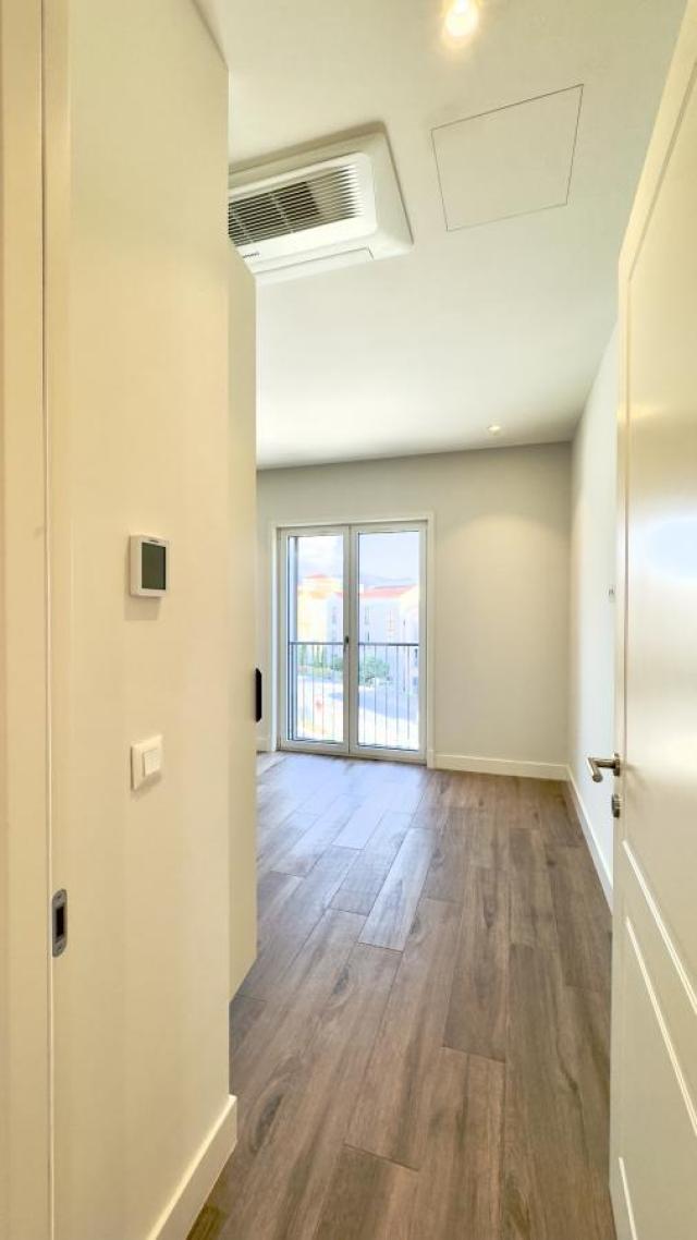Two-Bedroom Apartment 98m² in Luštica Bay – Centrale, Tivat