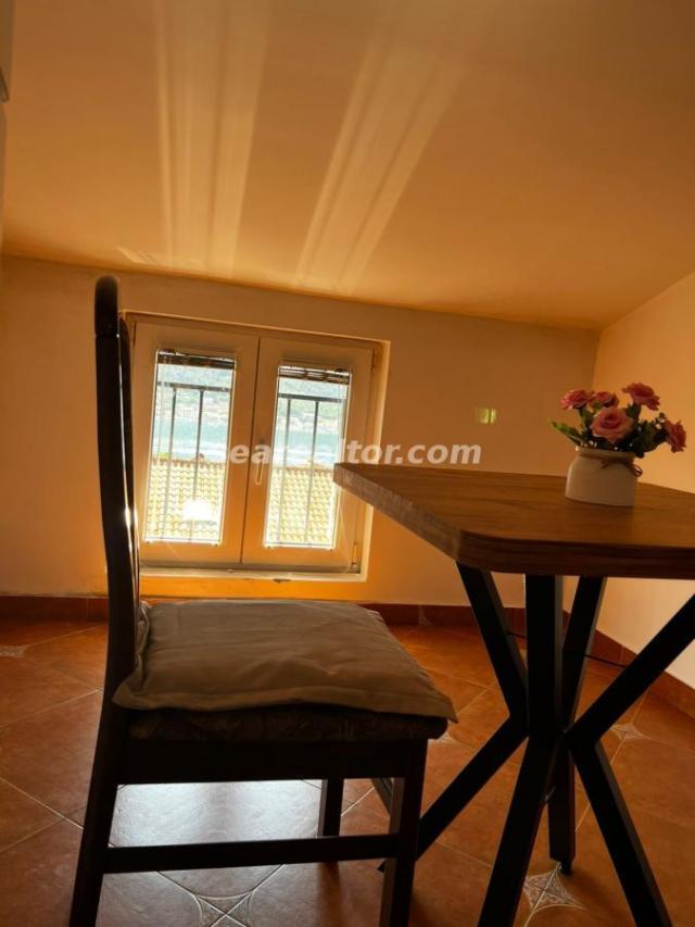3-Bedroom Duplex Apartment with Sea View - Dobrota, Kotor