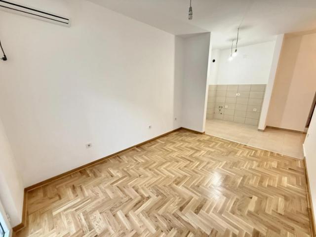One-Bedroom Apartment in a New Building in Budva, Near the City Center – Large Terrace, New Construc
