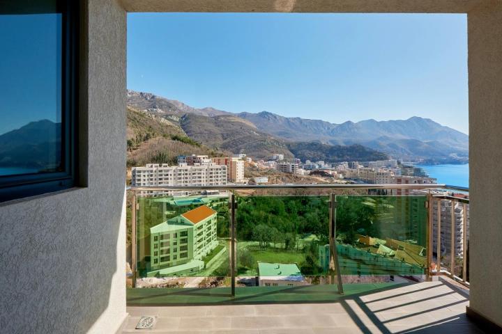 1 bedroom apartment for sale 51m2 in Becici