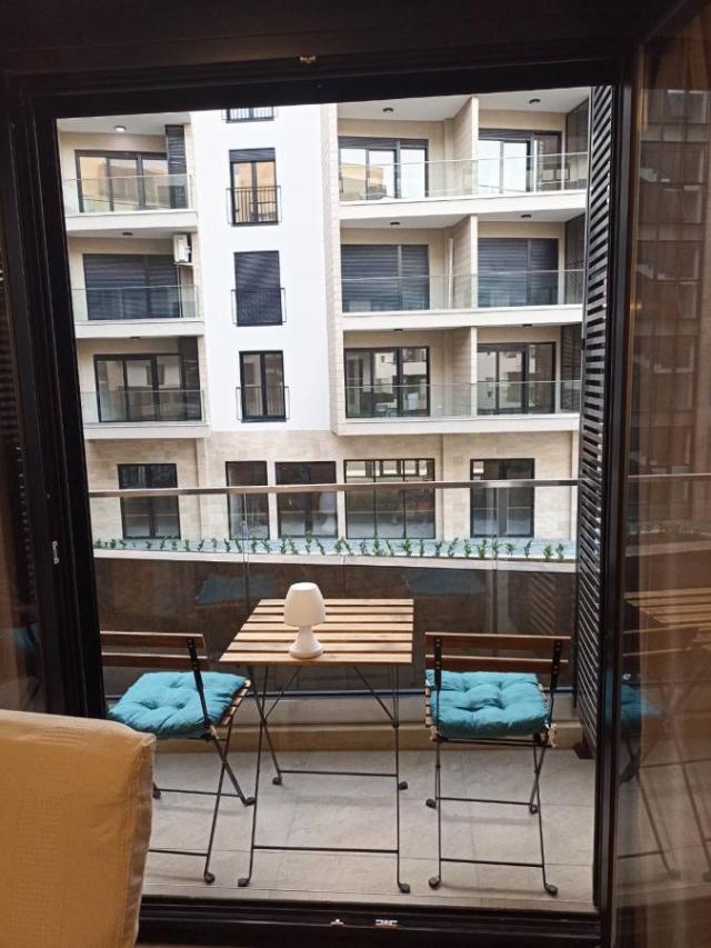 For rent: One-bedroom apartment 46 m2, Tivat