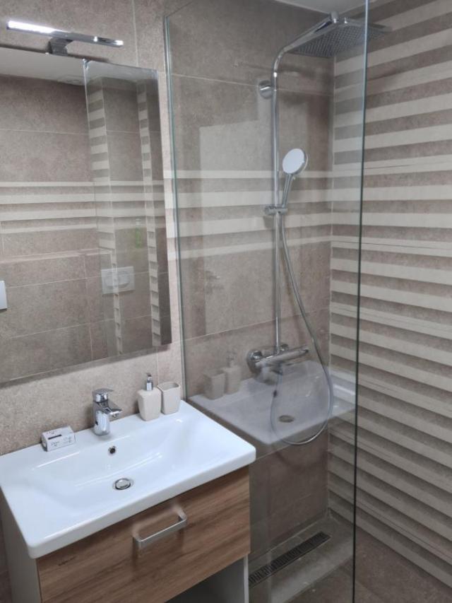Beautiful three-room apartment in Budva